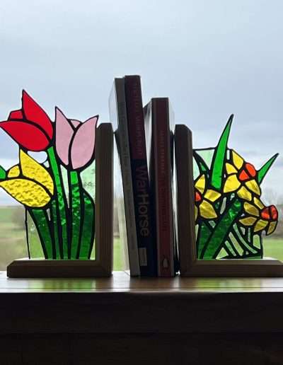 Spring flowers Bookends